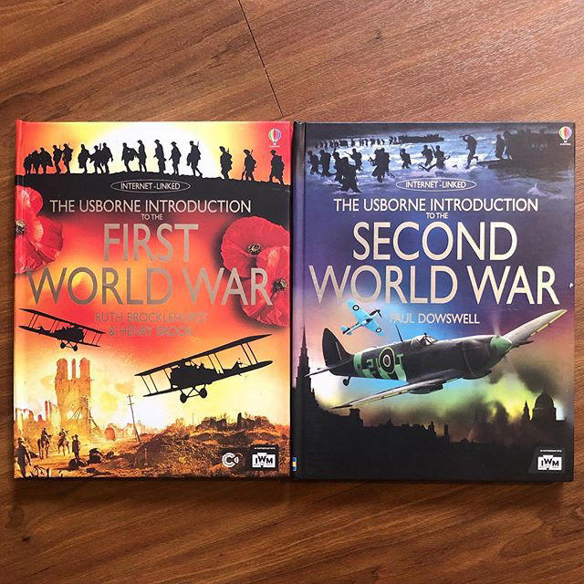 The Usborne Introduction To The First World War and Second World War (2 cuốn)